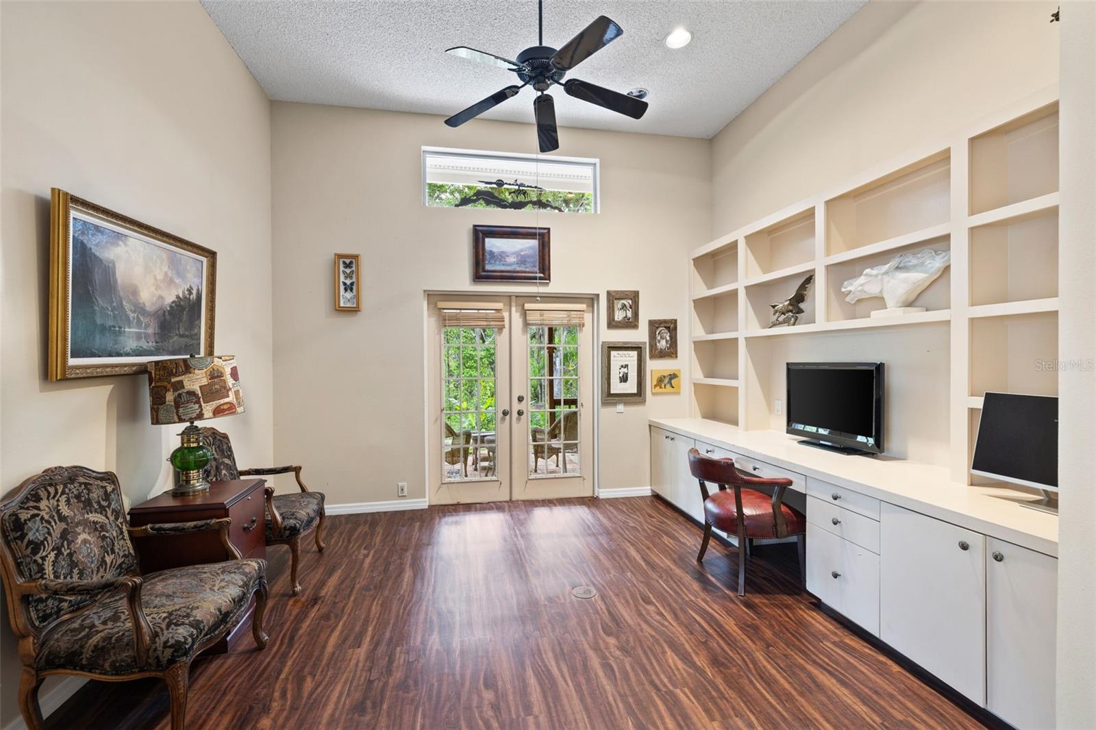 1343 RANCHERO DR