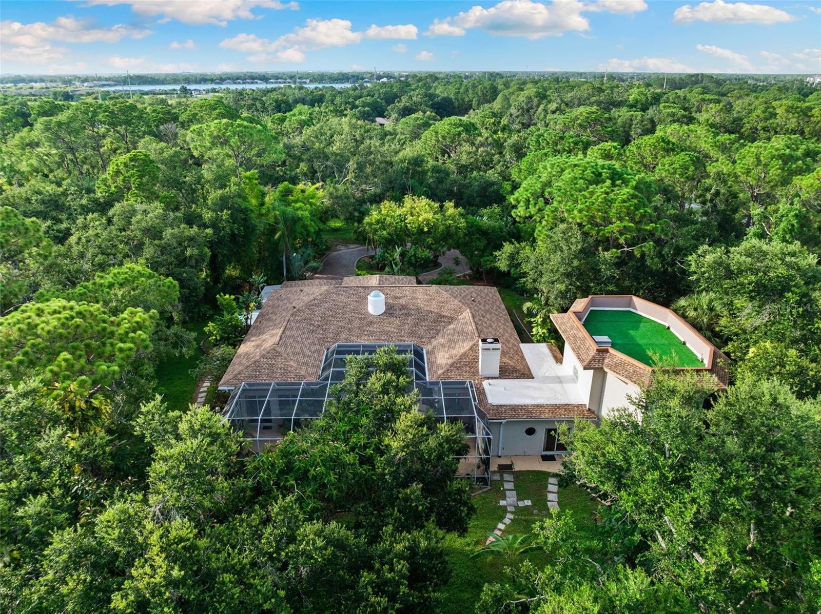 1343 RANCHERO DR