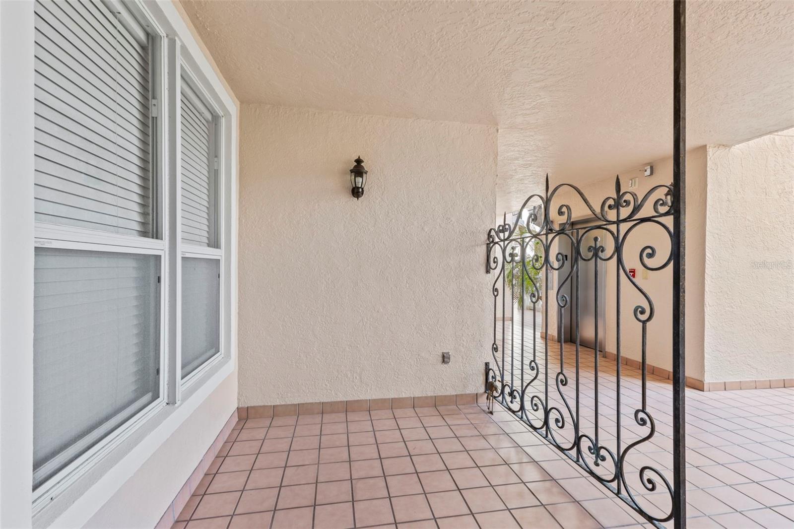 5420 EAGLES POINT CIR #103