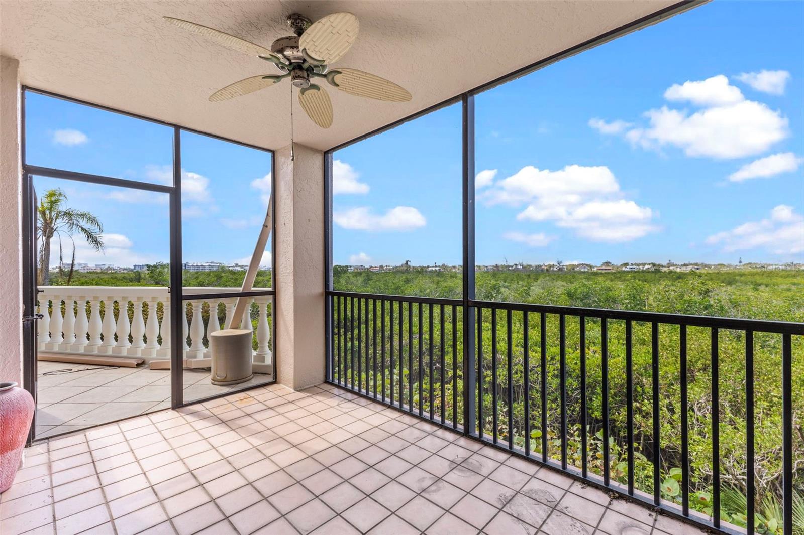 5420 EAGLES POINT CIR #103