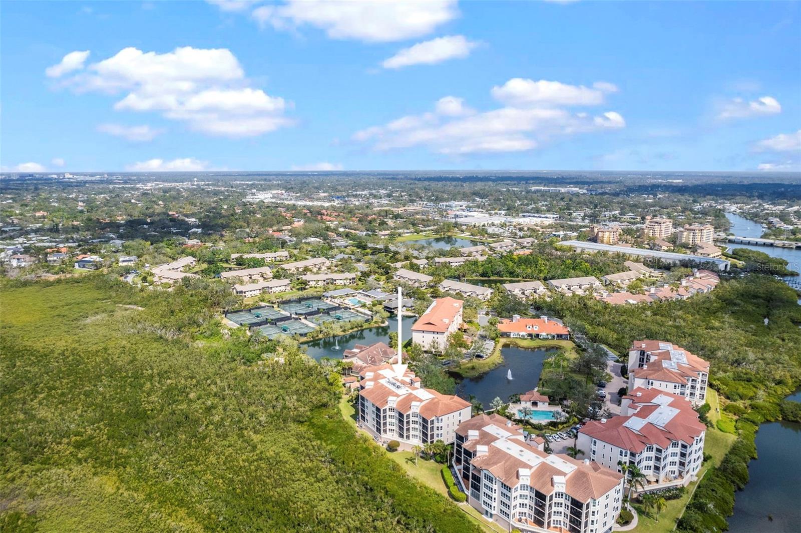 5420 EAGLES POINT CIR #103