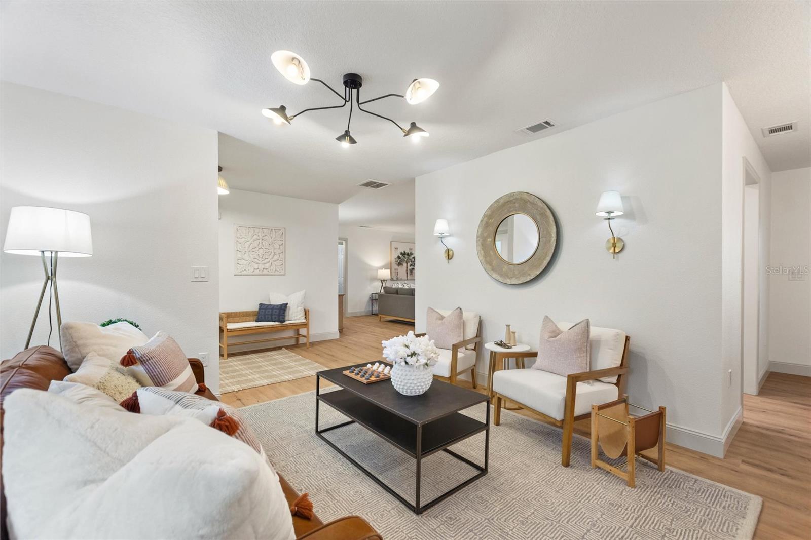 1429 RANCHERO DR
