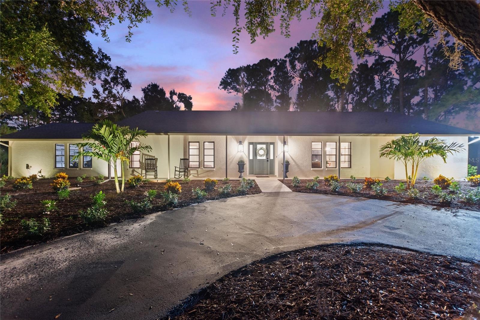 1429 RANCHERO DR