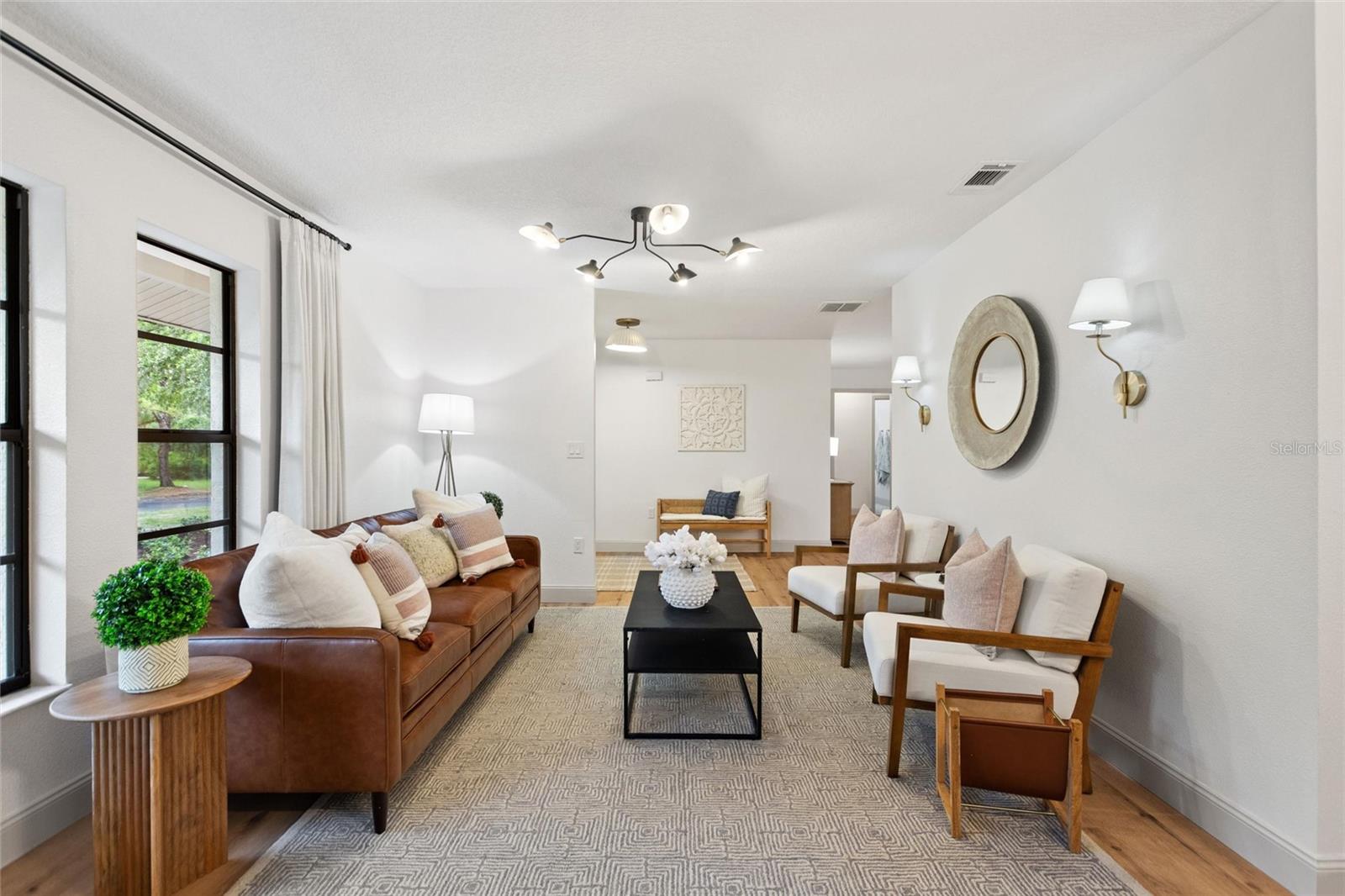 1429 RANCHERO DR