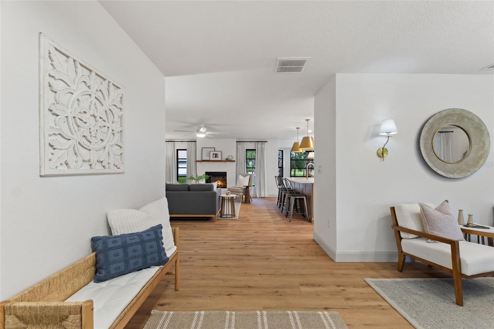 1429 RANCHERO DR