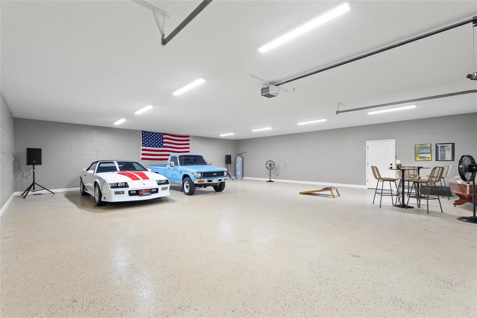 1429 RANCHERO DR