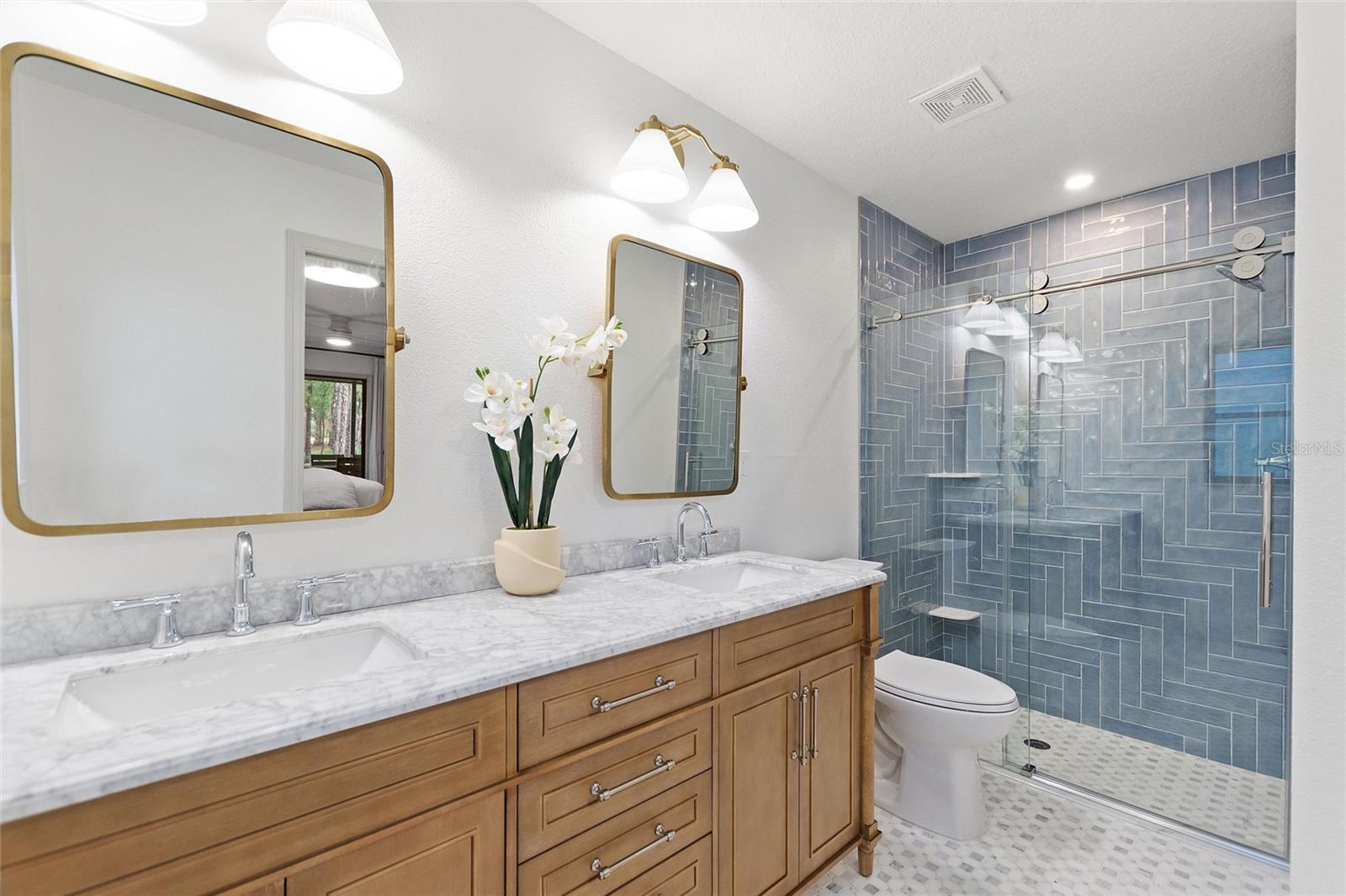 1429 RANCHERO DR