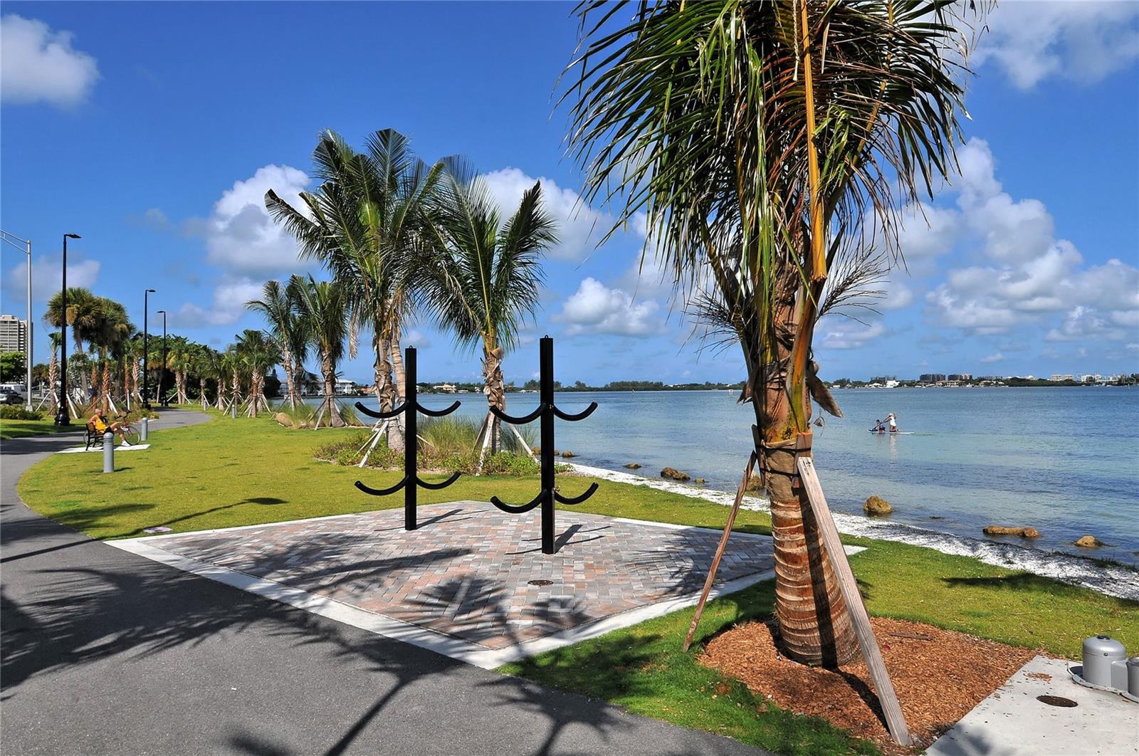 567 BIRD KEY DR