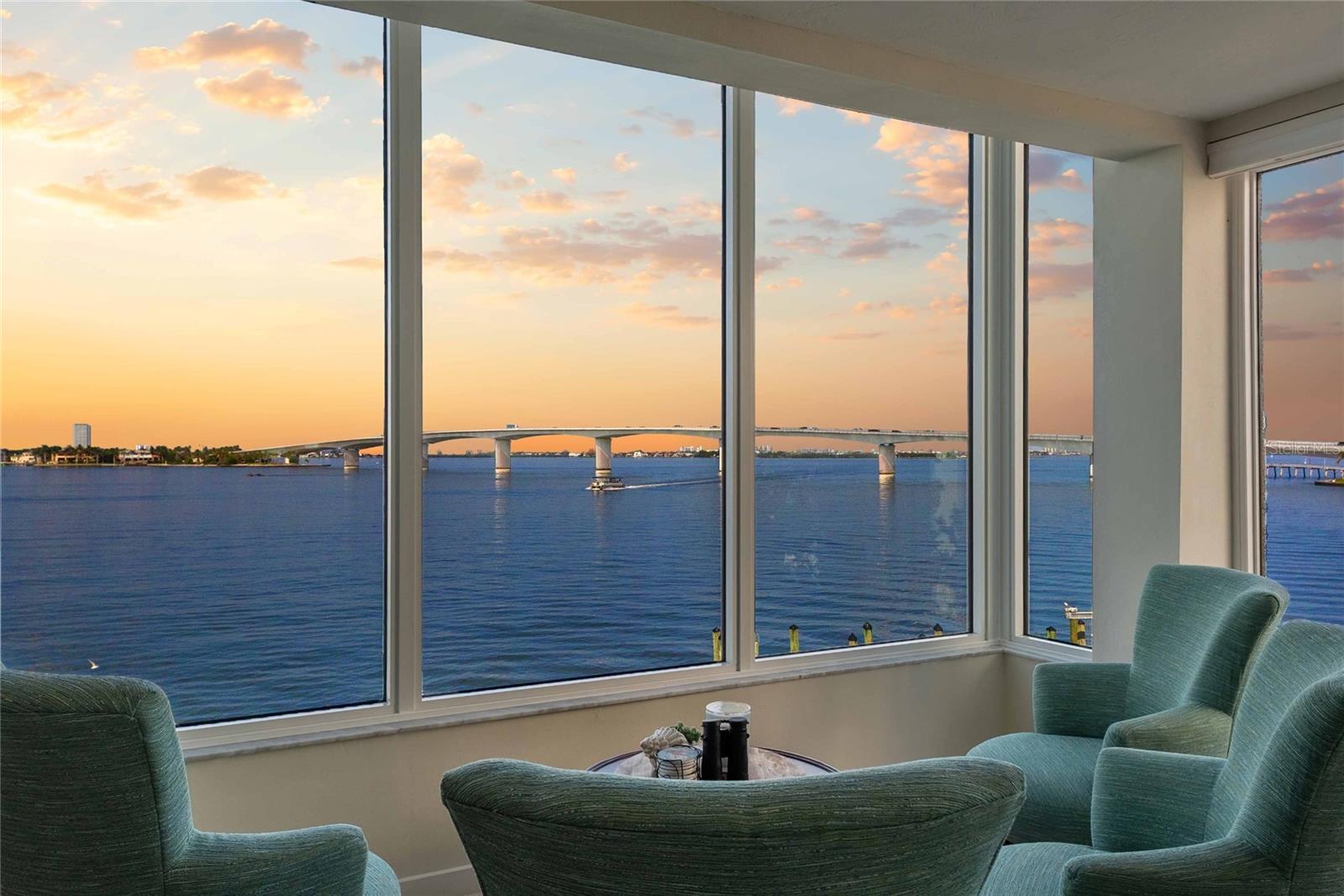 350 GOLDEN GATE PT #33