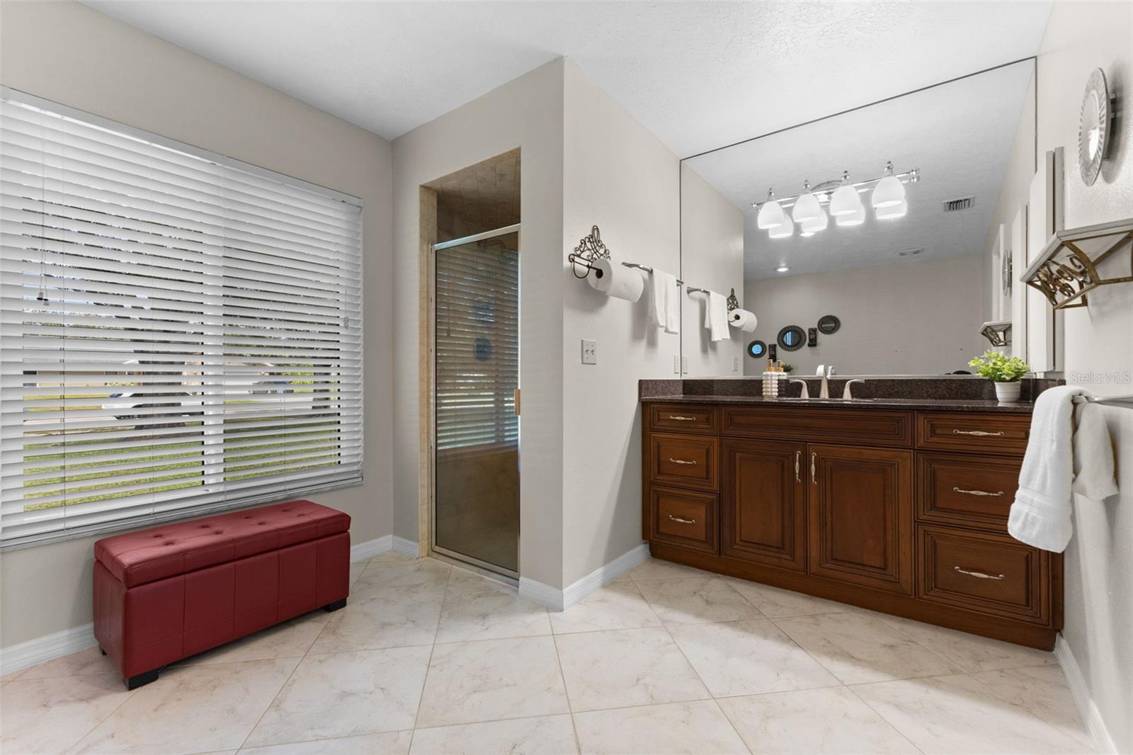 7267 CASTLE DR