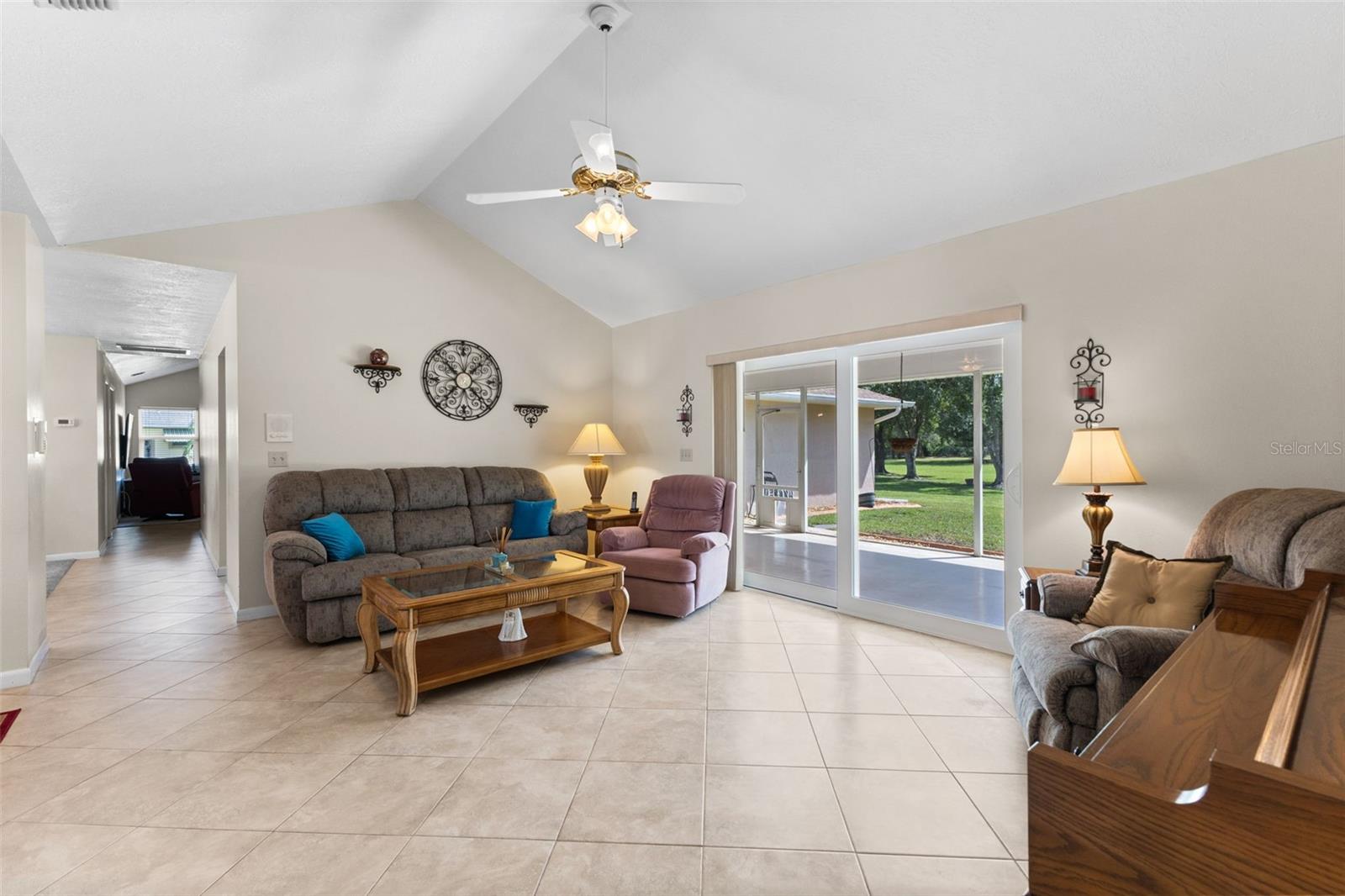7267 CASTLE DR