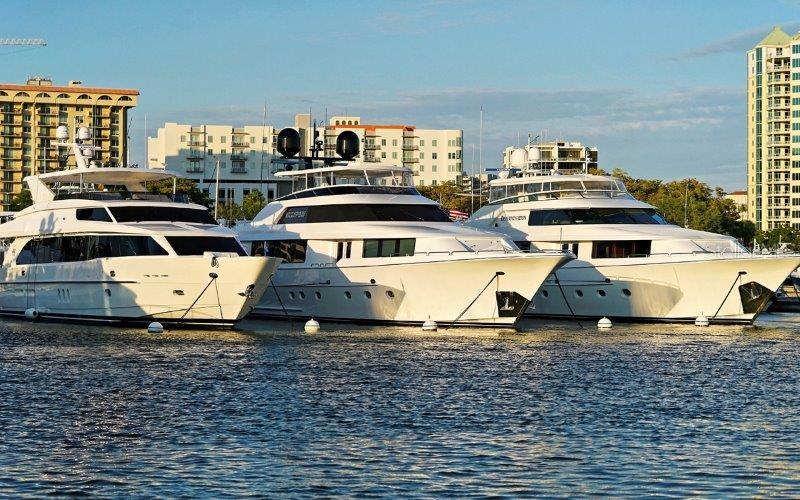 1111 N GULFSTREAM AVE #6B