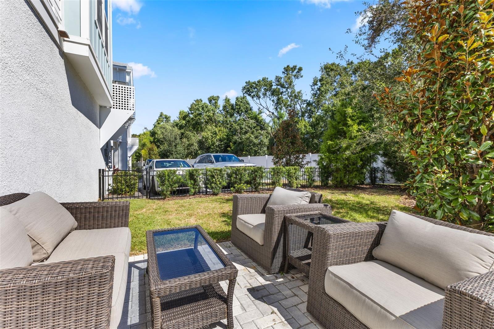 2467 MANGUM CT