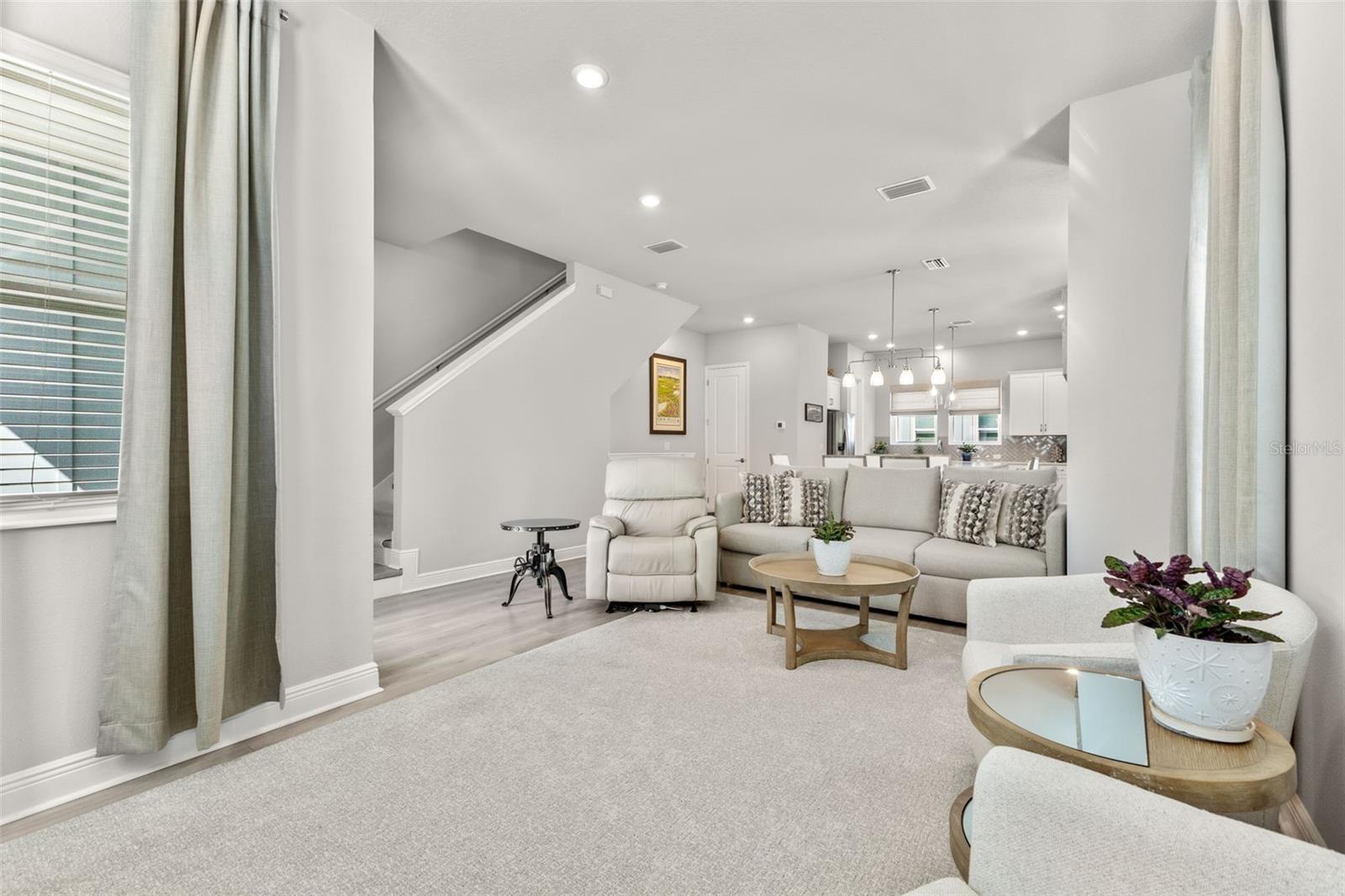 2467 MANGUM CT