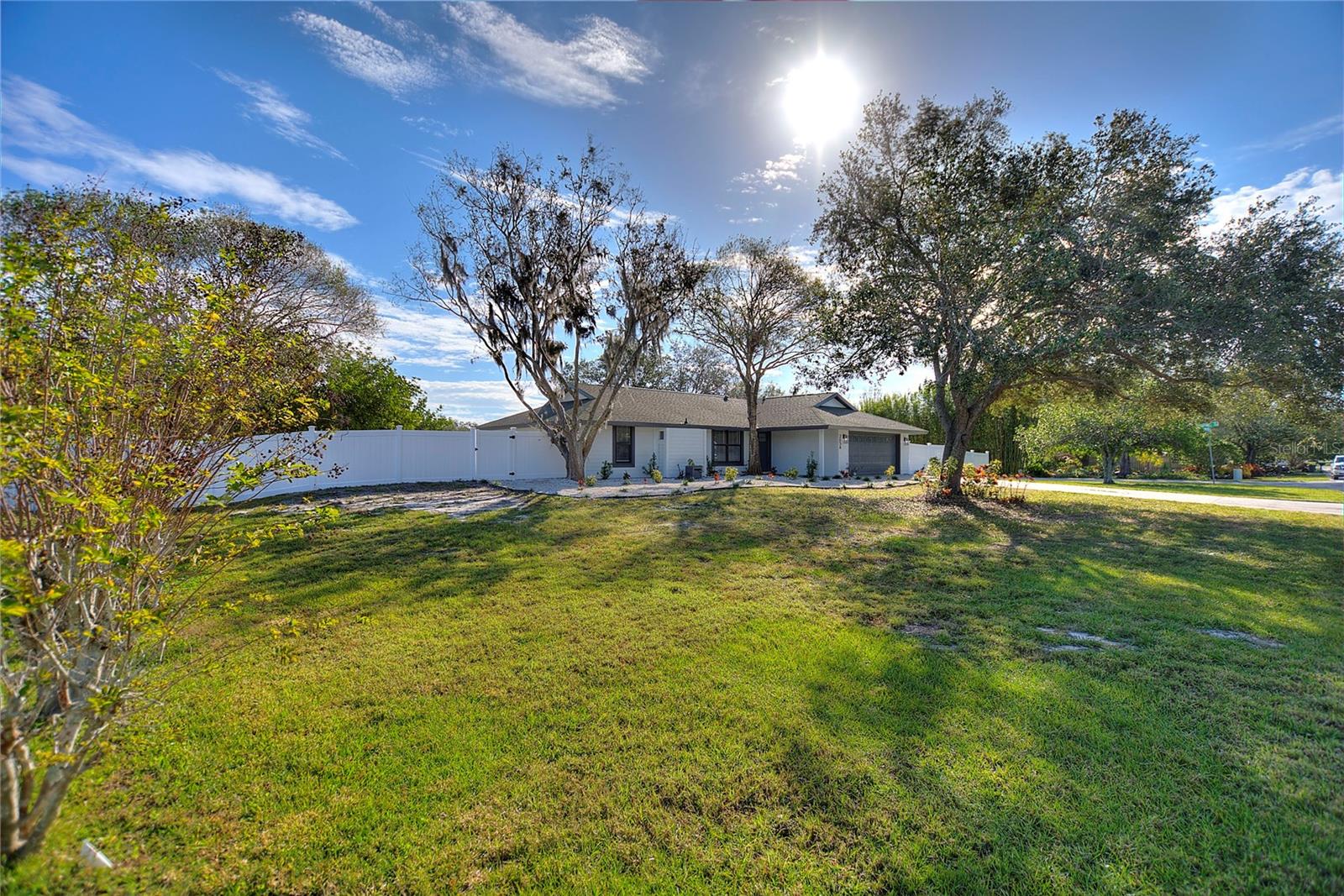 2054 RACIMO DR