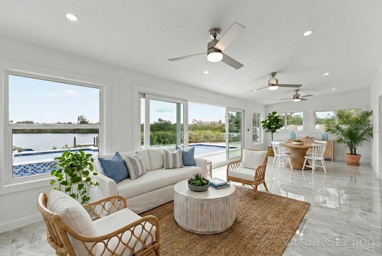 910 BAYSHORE DR