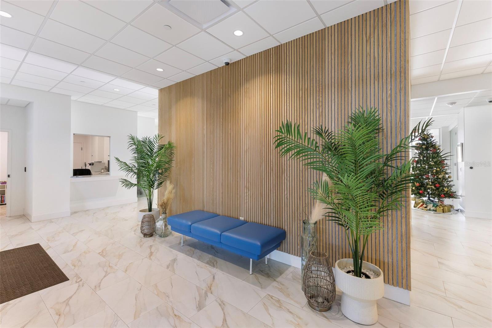 1750 BENJAMIN FRANKLIN DR #1D