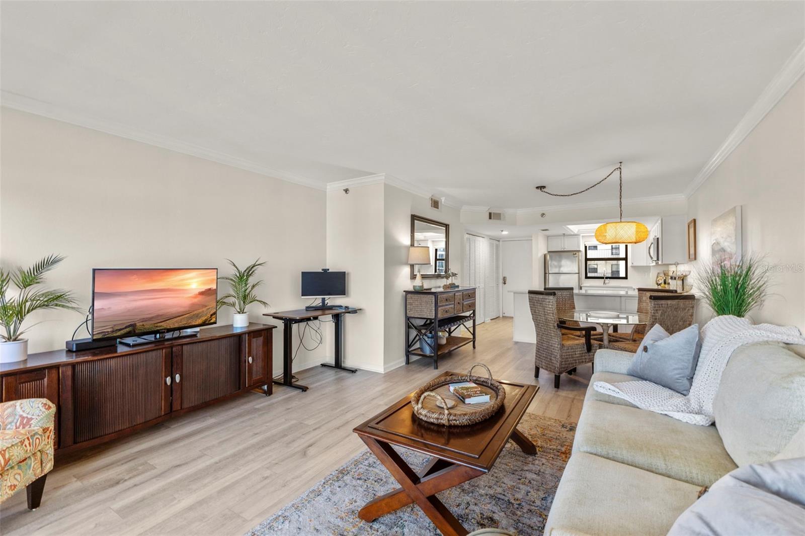 1001 BENJAMIN FRANKLIN DR #503