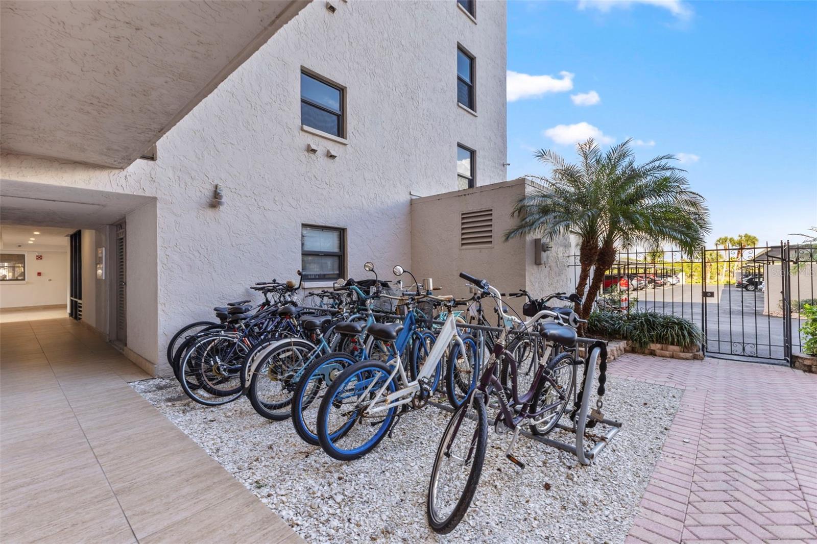 1001 BENJAMIN FRANKLIN DR #503