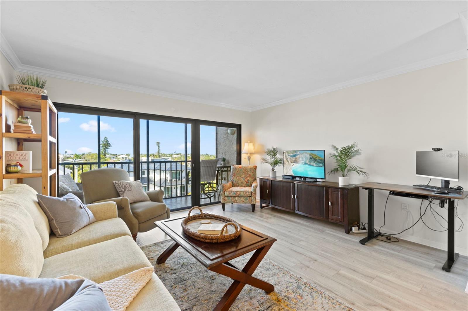 1001 BENJAMIN FRANKLIN DR #503