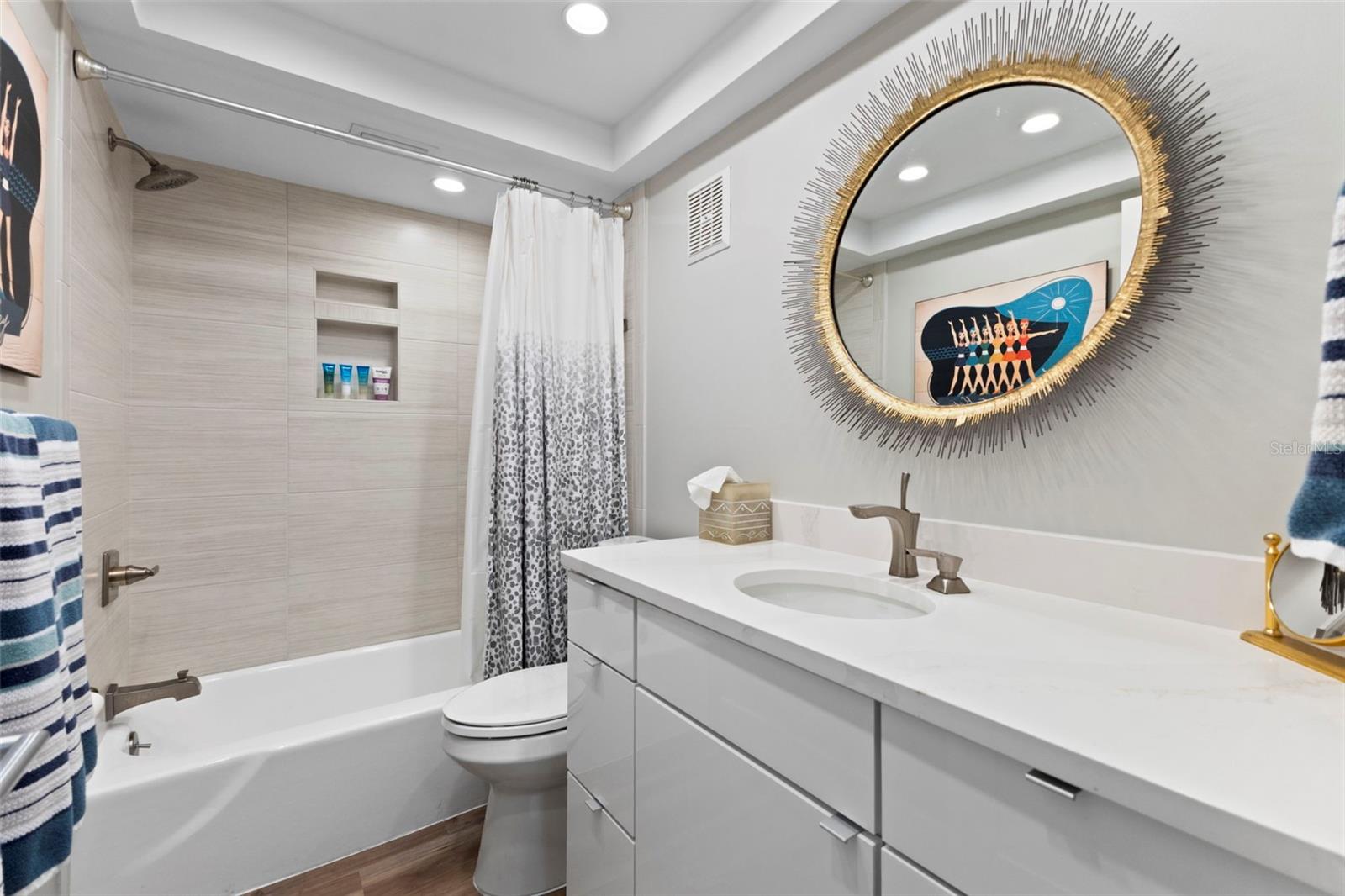 3330 GULF OF MEXICO DR #104D