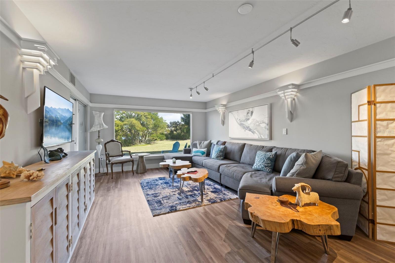 3330 GULF OF MEXICO DR #104D