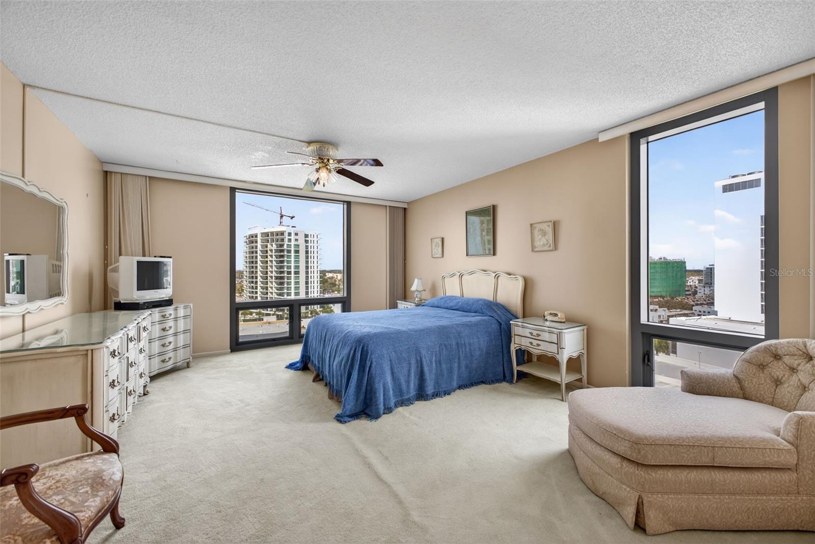 1111 N GULFSTREAM AVE #16D