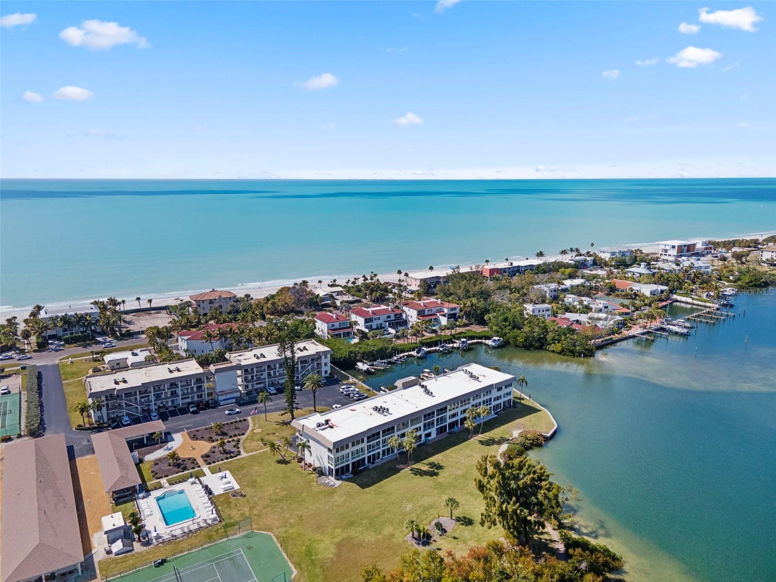 3330 GULF OF MEXICO DR #104D