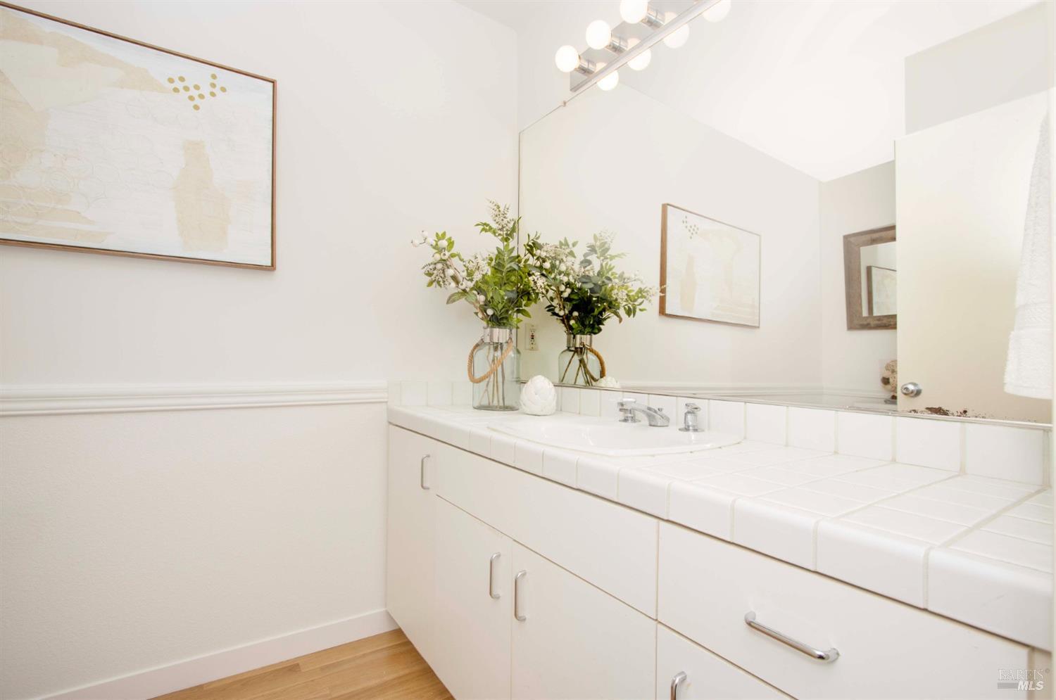 6022 Shelter Bay Ave