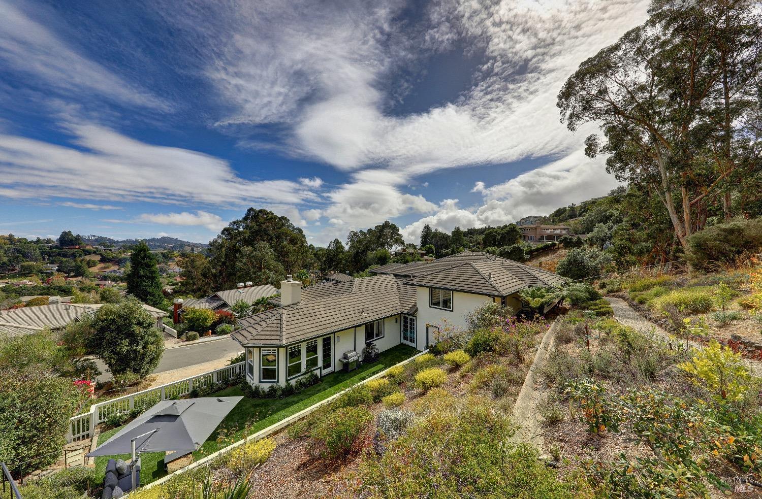 25 Vista Tiburon Dr