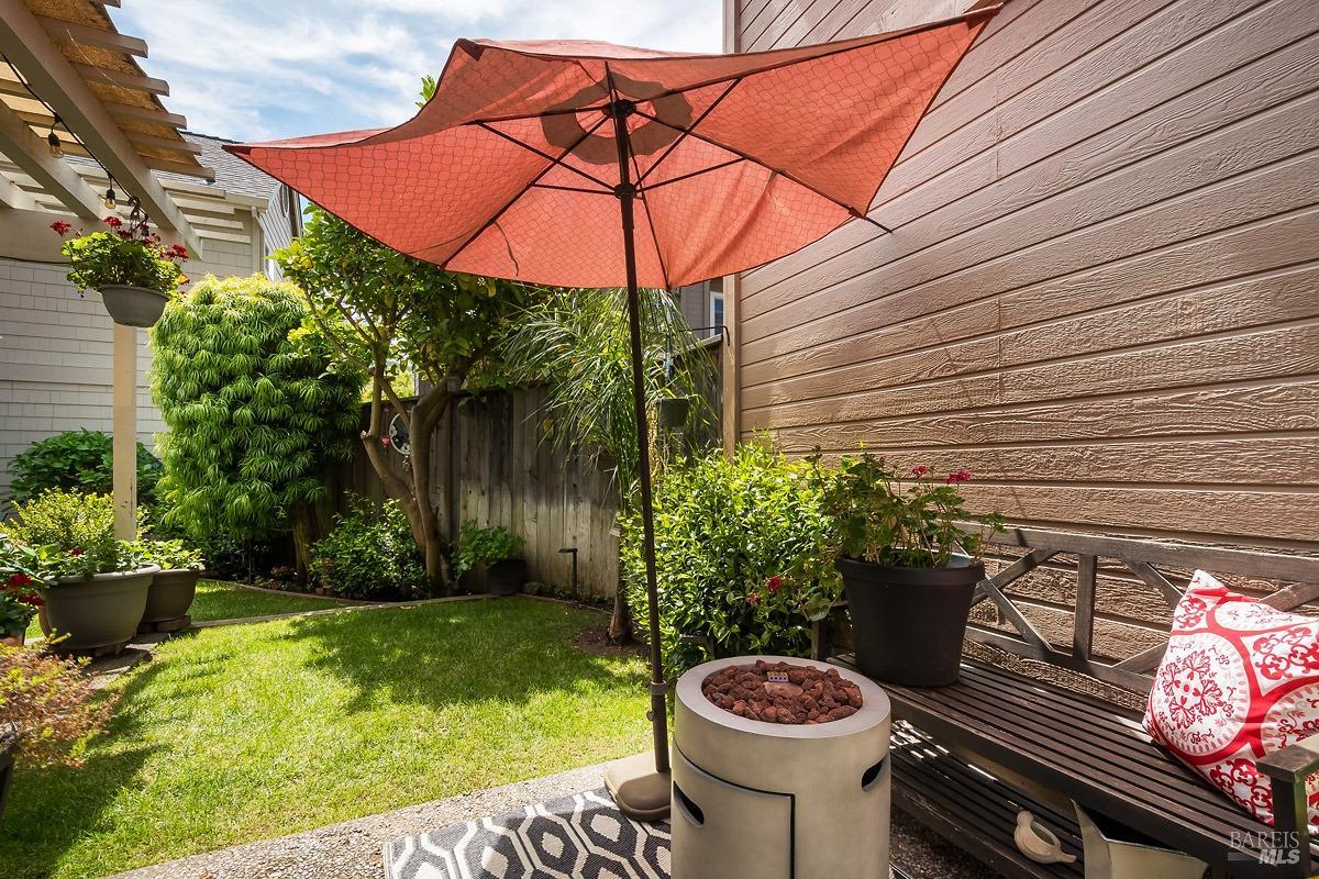 226 Ignacio Valley Cir