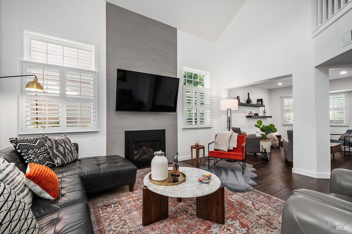 226 Ignacio Valley Cir