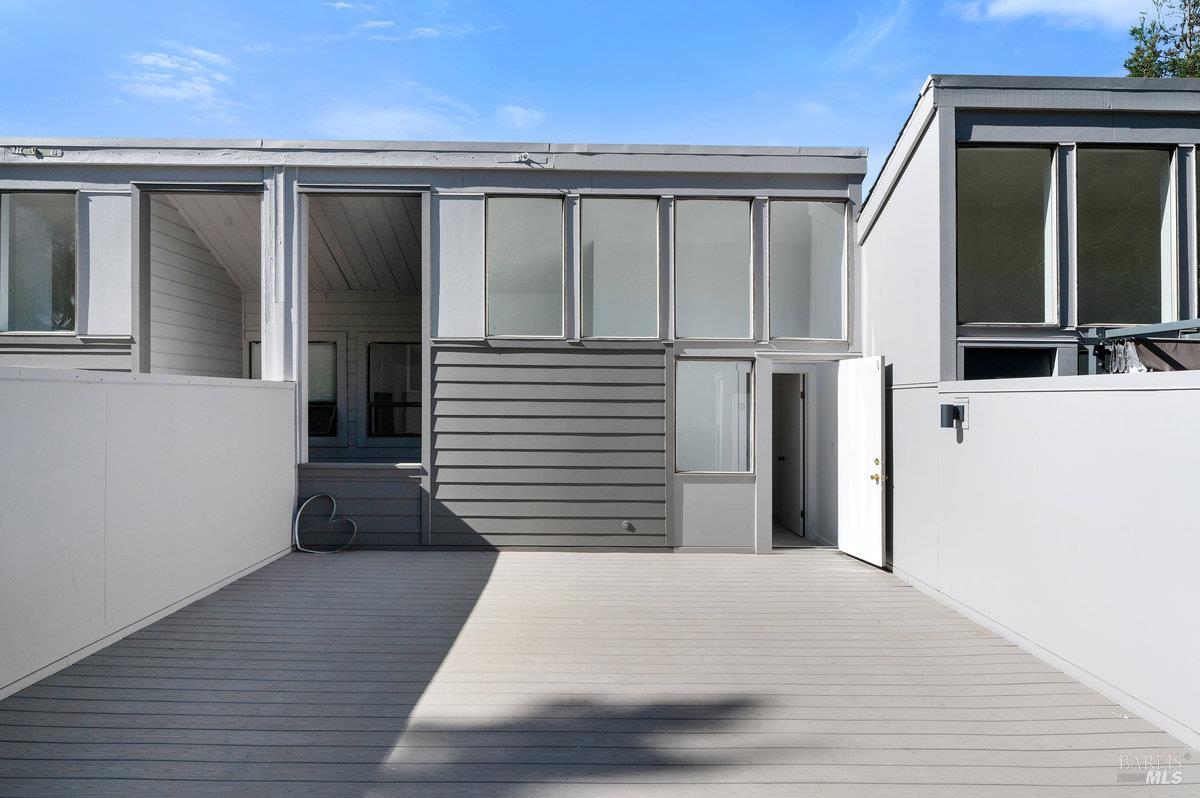 154 Professional Center Parkway