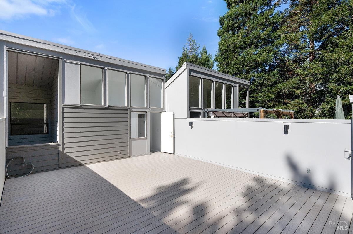 154 Professional Center Parkway