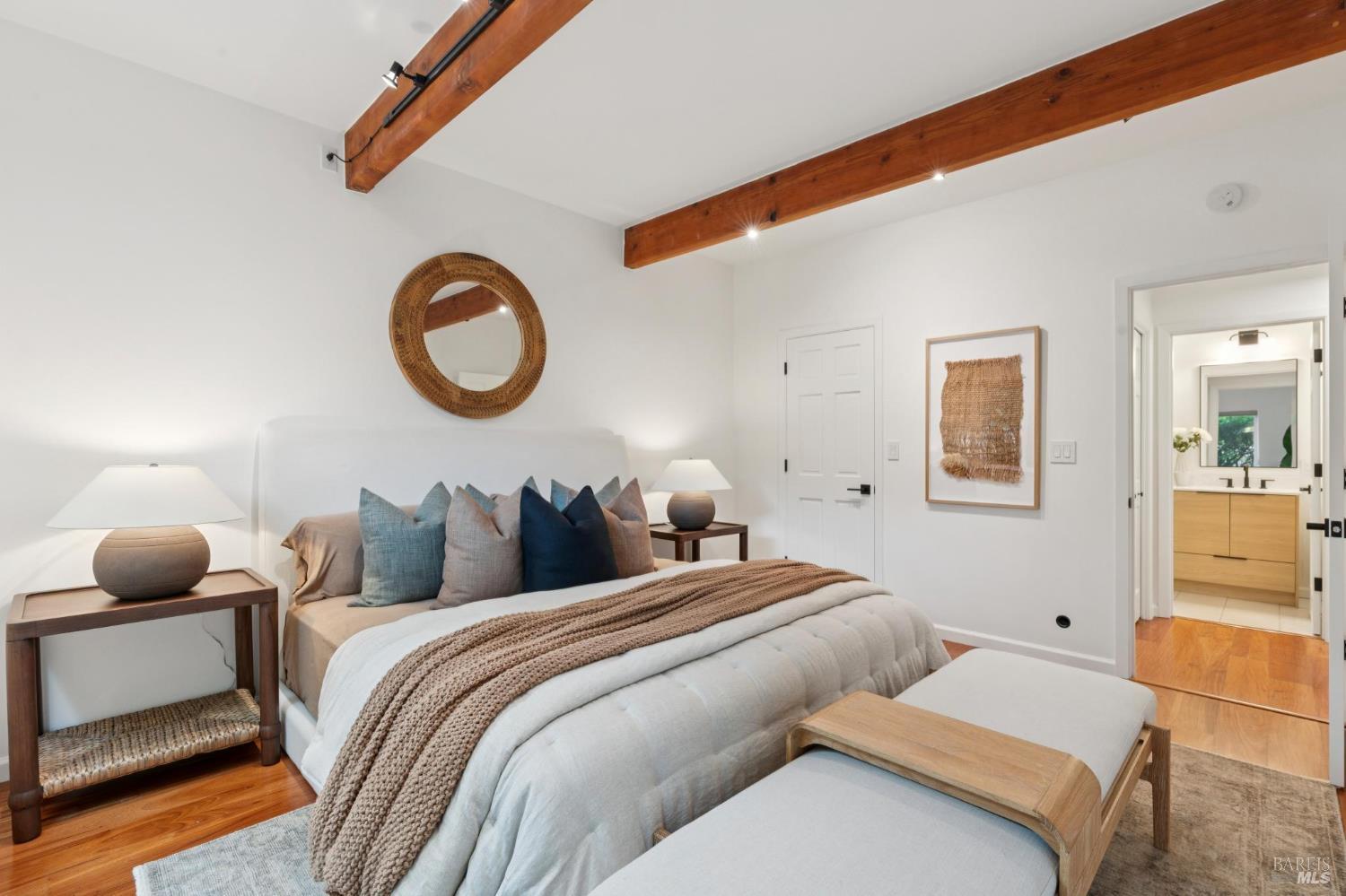 84 Madrone Ave #1