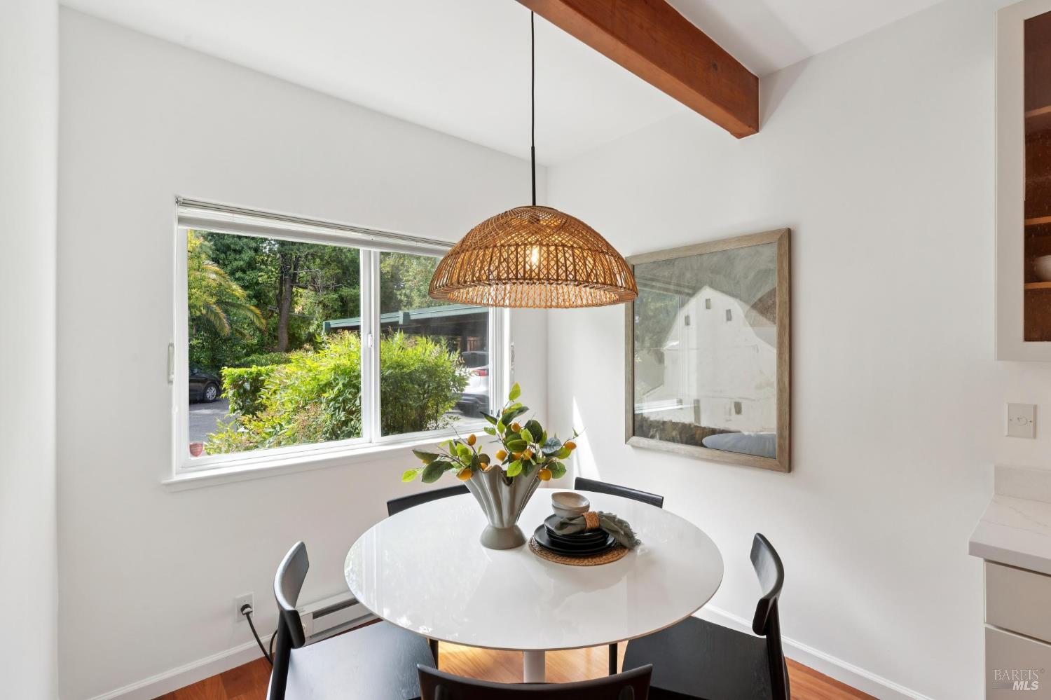 84 Madrone Ave #1
