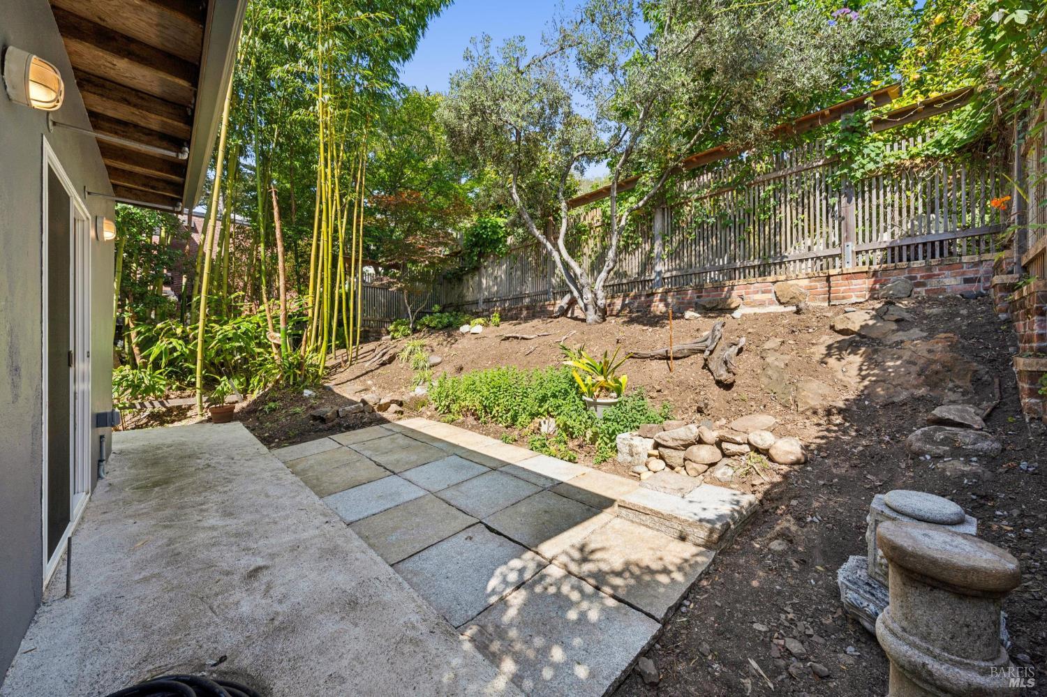 44 Lovell Avenue