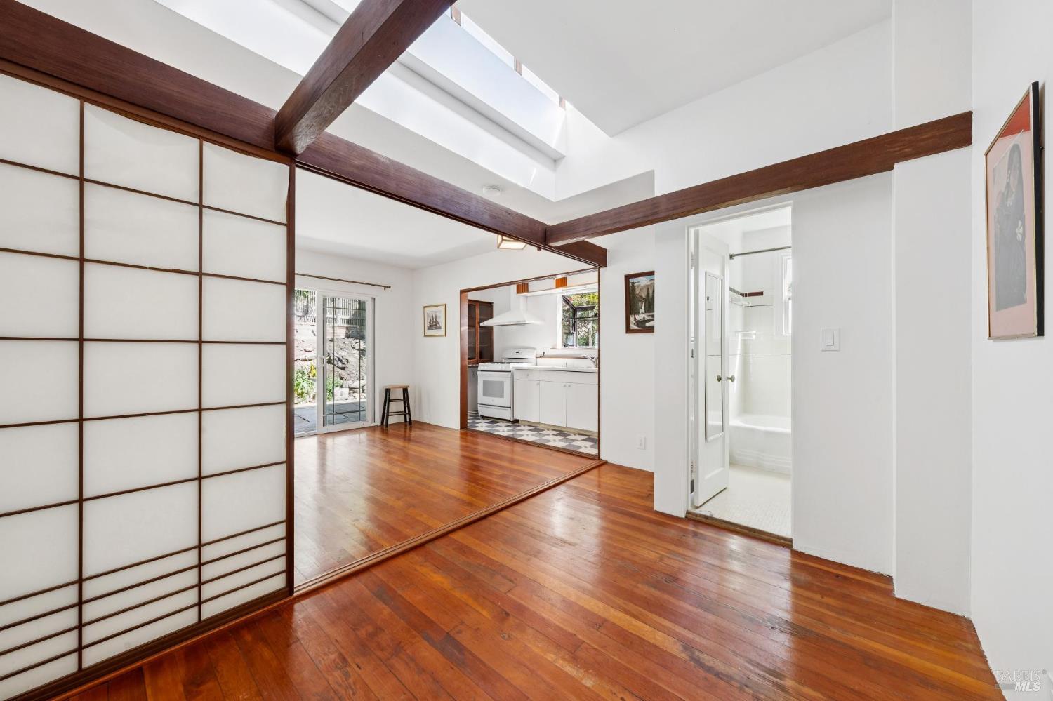 44 Lovell Avenue