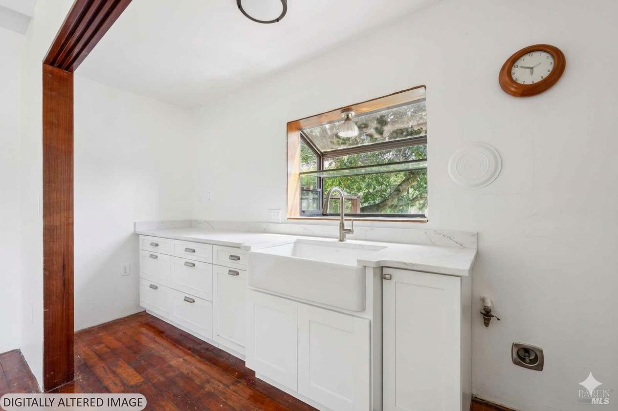 44 Lovell Avenue