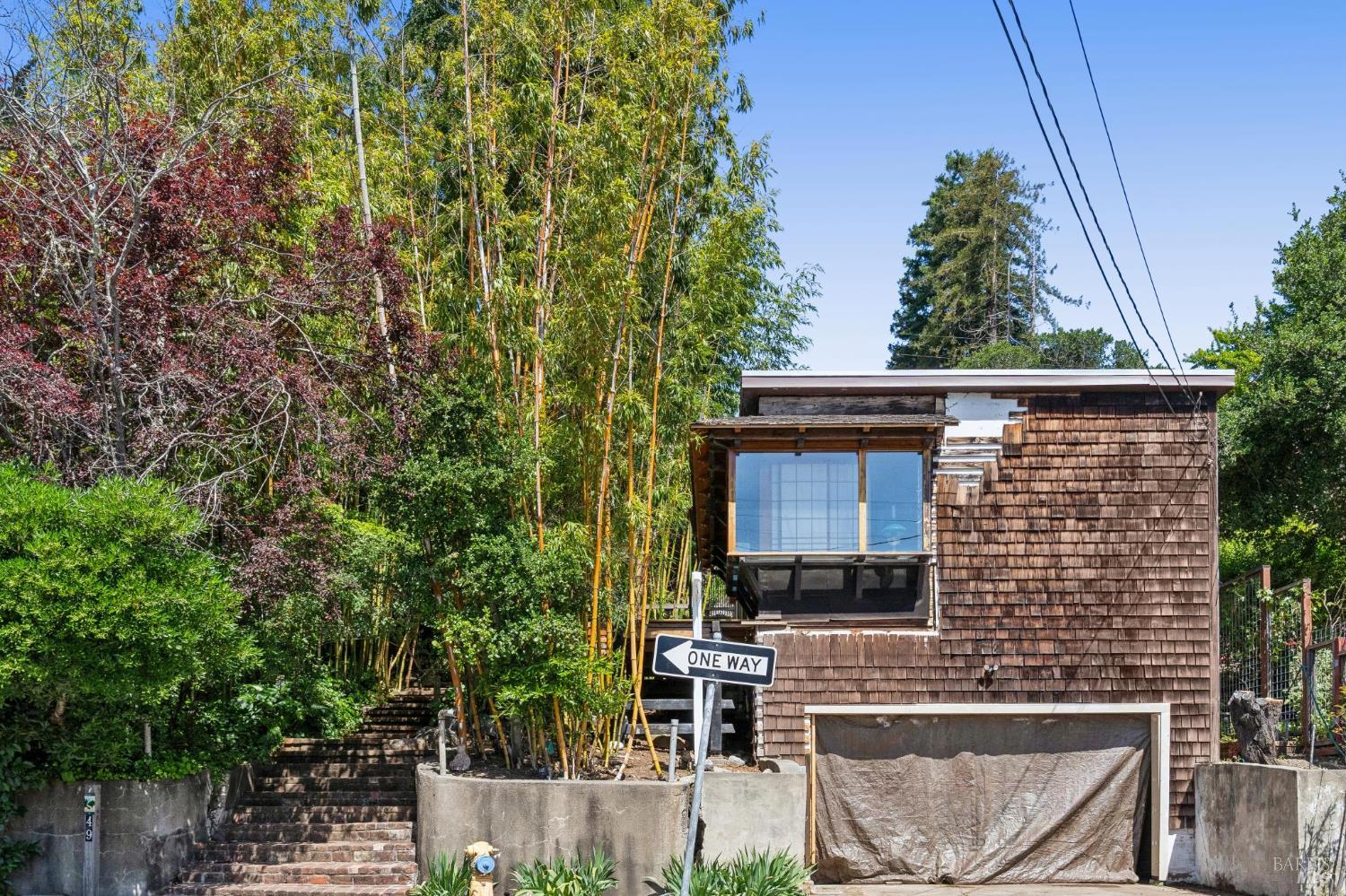 44 Lovell Avenue