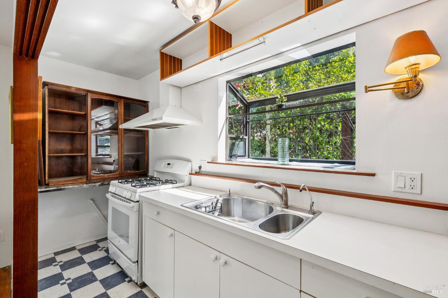 46 Madrona Street