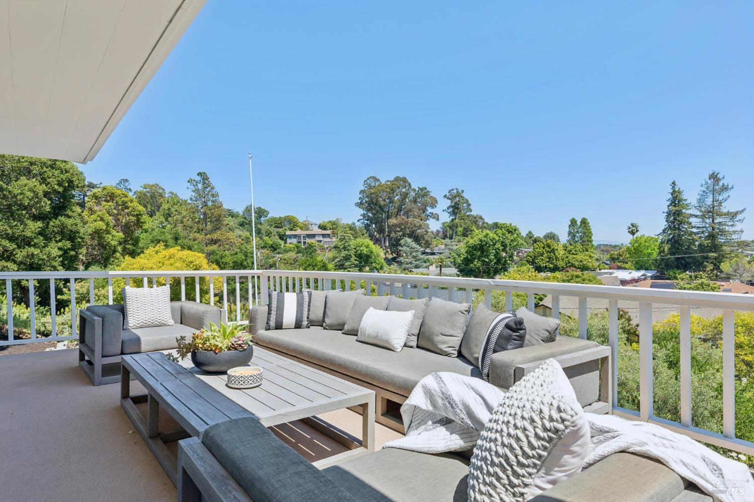 115 Marina Boulevard