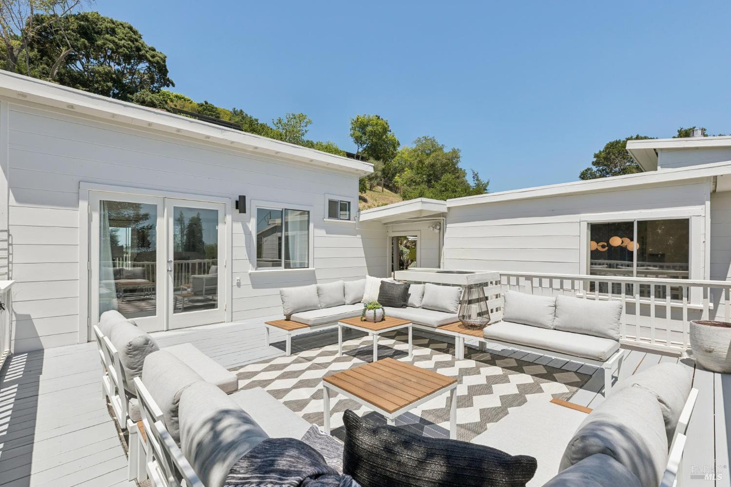 115 Marina Boulevard