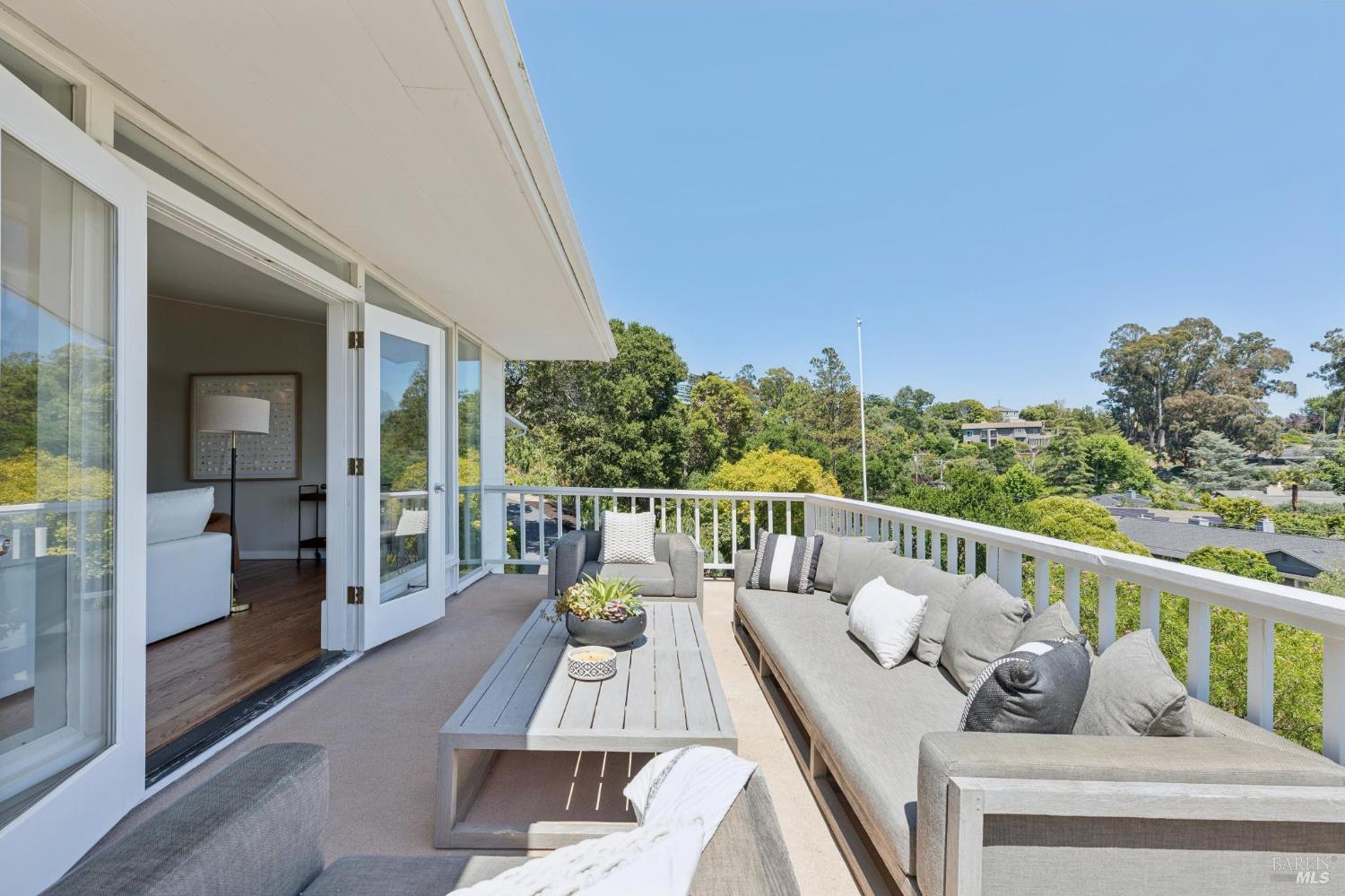 115 Marina Boulevard