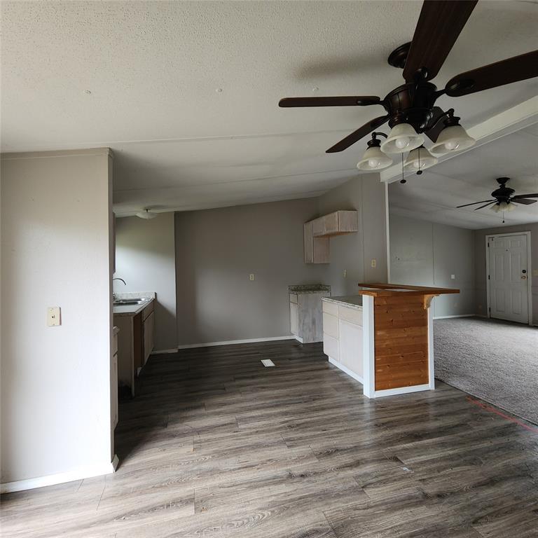 705 W Locust Street