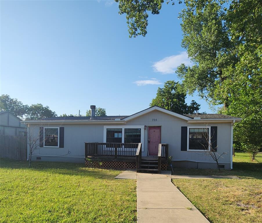 705 W Locust Street