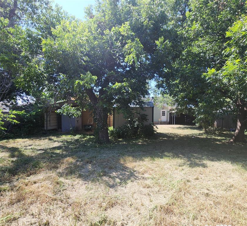 1414 W Iowa Avenue