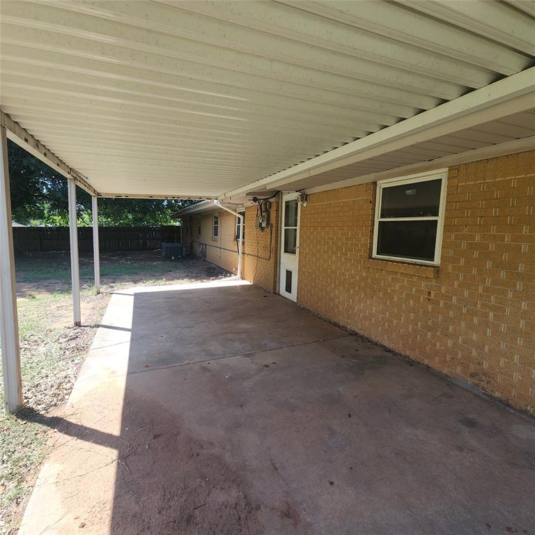 9300 NE 46th Street