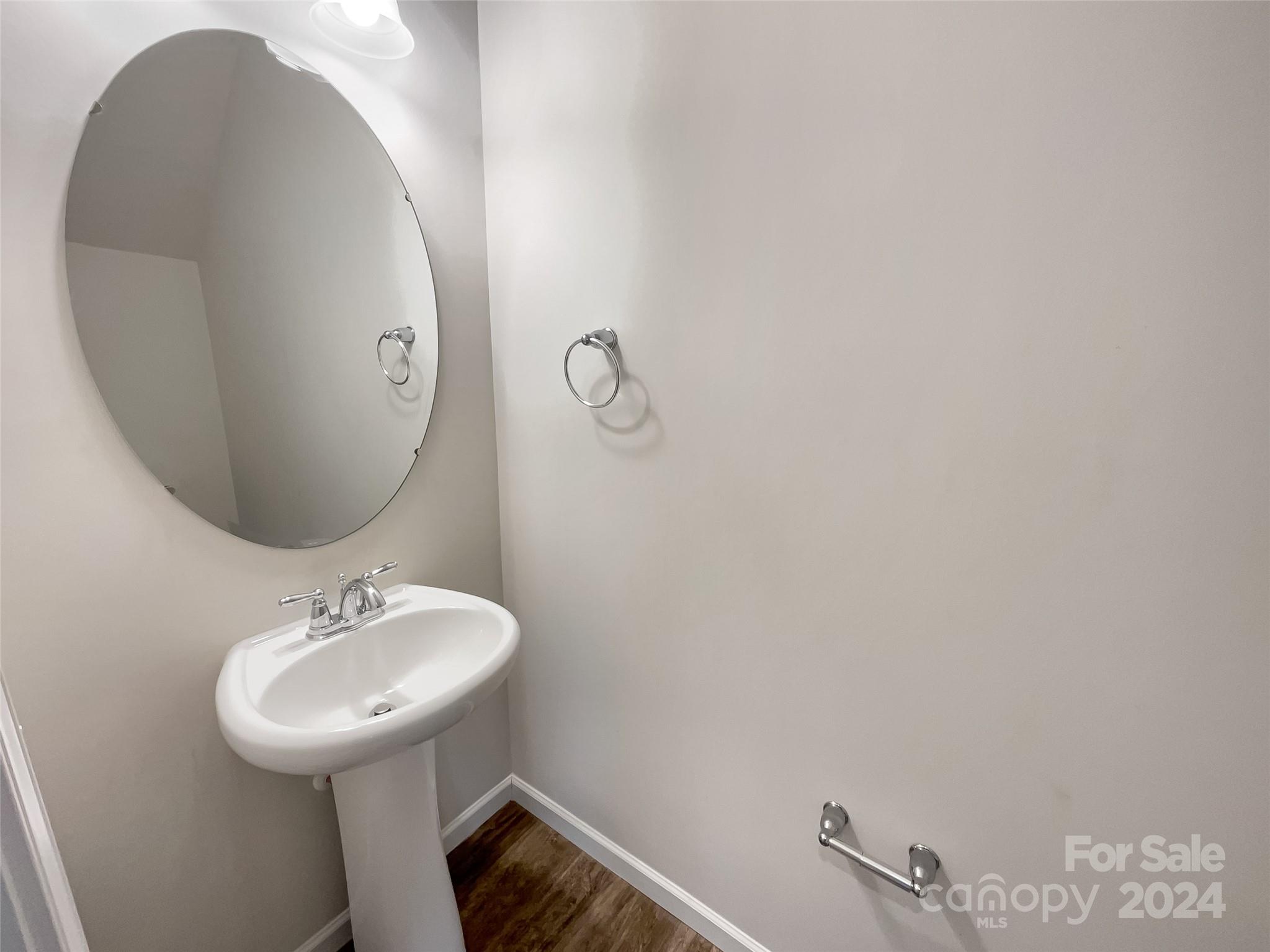 907 Goldmine Hill Court