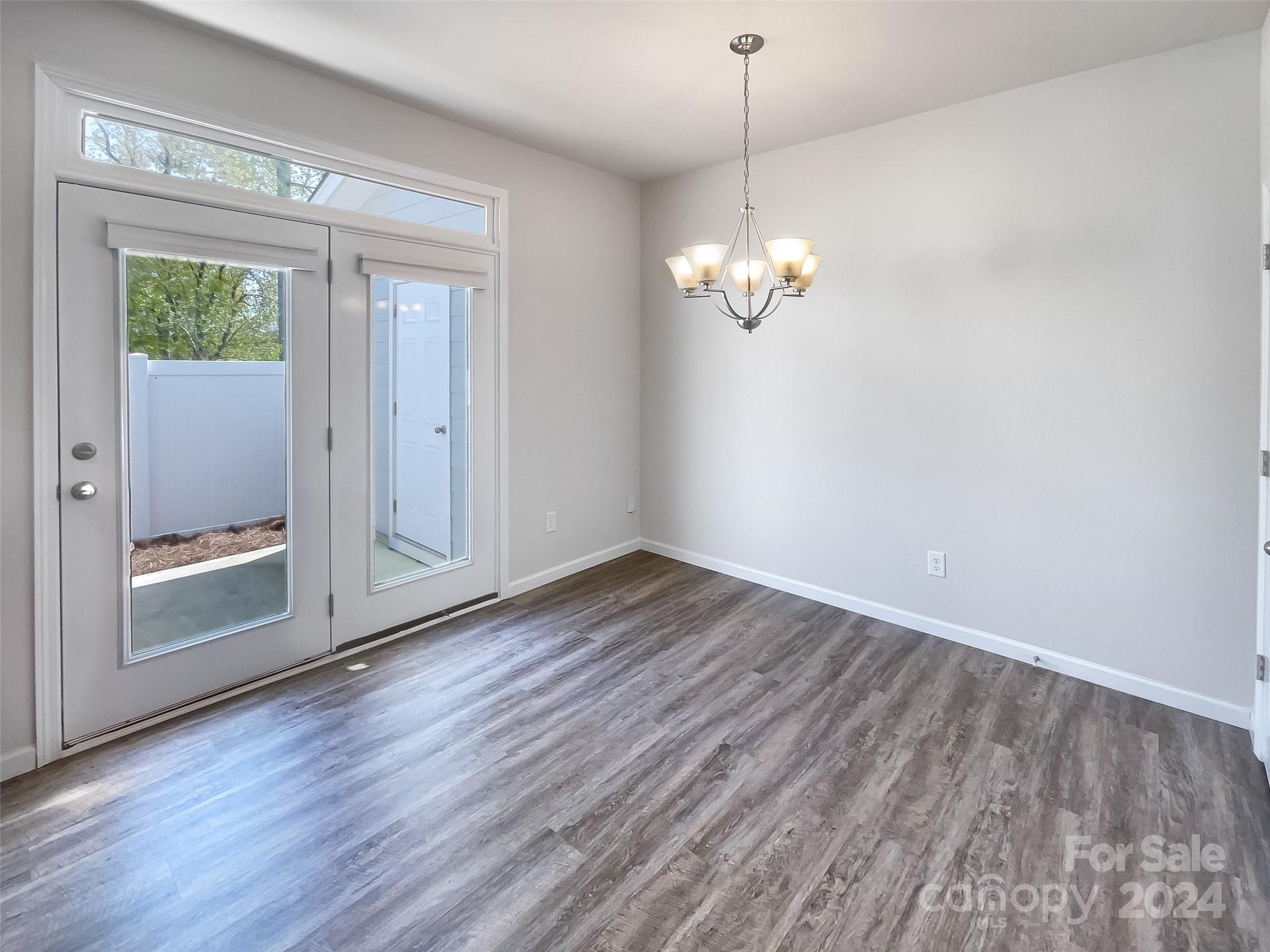 907 Goldmine Hill Court